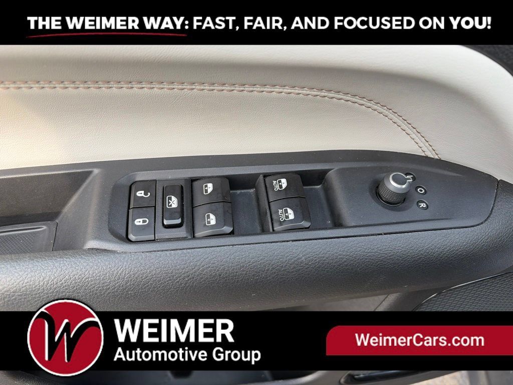 Used 2024 Jeep Compass Limited AWD/4WD image 17