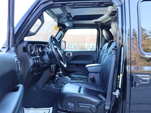 Used 2022 Jeep Wrangler Unlimited Rubicon 4xe image 12