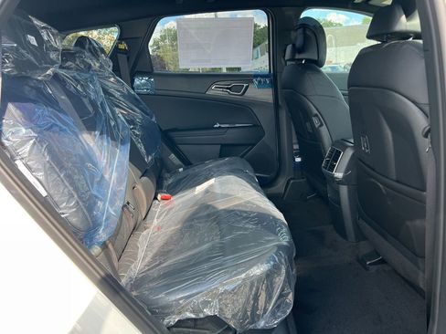 New 2025 Kia Sportage X-Line Prestige image 13