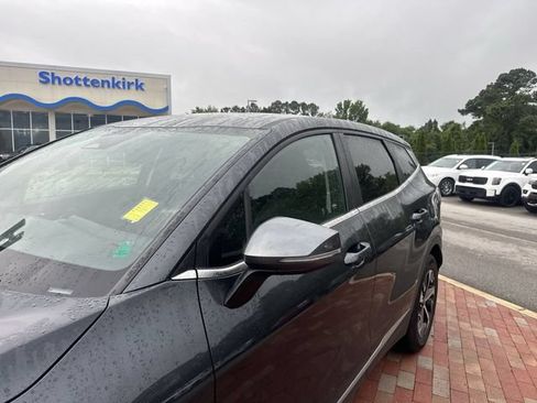 Used 2023 Kia Sportage EX FWD image 5