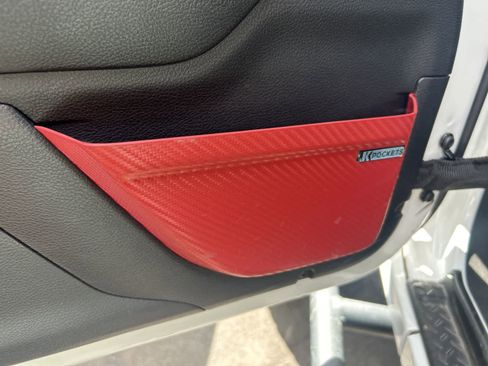 Used 2012 Jeep Wrangler Unlimited Sport image 81