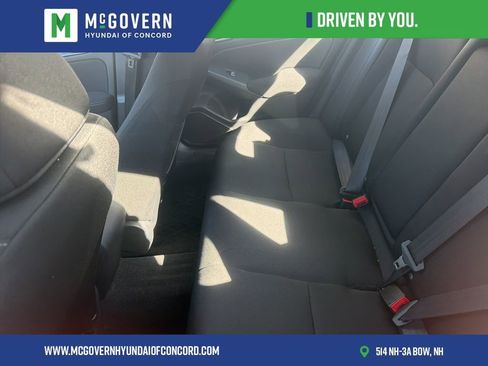 Used 2024 Honda Civic EX image 9