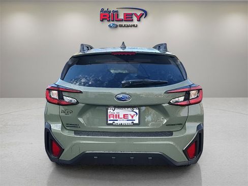Used 2026 Subaru Crosstrek 2.0i Premium image 4