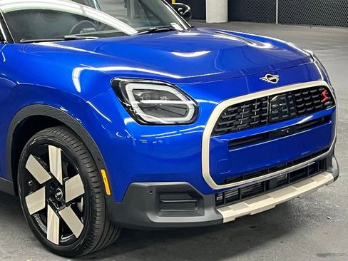 Used 2025 MINI Cooper Countryman S w/ Comfort Package Max image 41