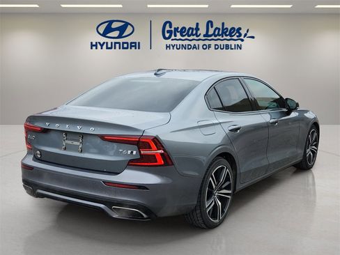 Used 2019 Volvo S60 T6 R-Design image 5