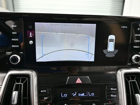 Used 2023 Kia Sorento S image 21