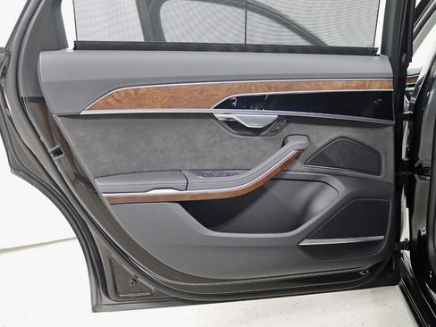 Used 2021 Audi A8 L 4.0T w/ Executive Plus Package image 40