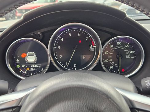 Used 2025 MAZDA MX-5 Miata RF Grand Touring RWD image 21
