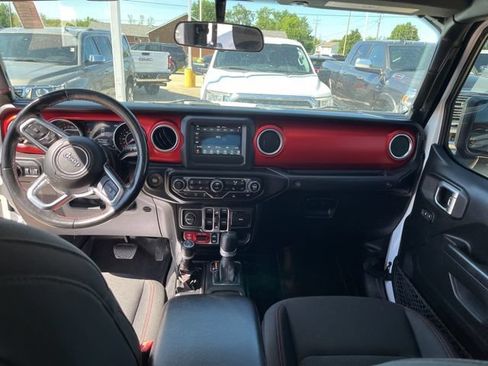 Used 2021 Jeep Gladiator Rubicon w/ LED Lighting Group AWD/4WD image 12