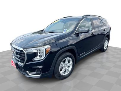 Used 2024 GMC Terrain SLE w/ Driver Convenience Package
