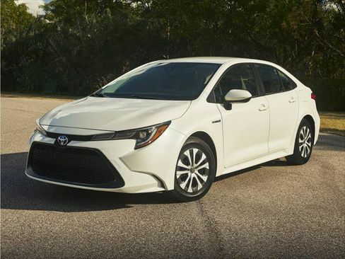 Certified 2021 Toyota Corolla LE FWD image 1