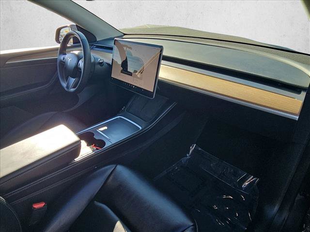 Used 2023 Tesla Model Y Long Range AWD/4WD image 23