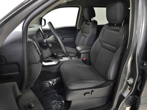 Used 2023 Nissan Frontier SV w/ SV Convenience Package AWD/4WD image 18