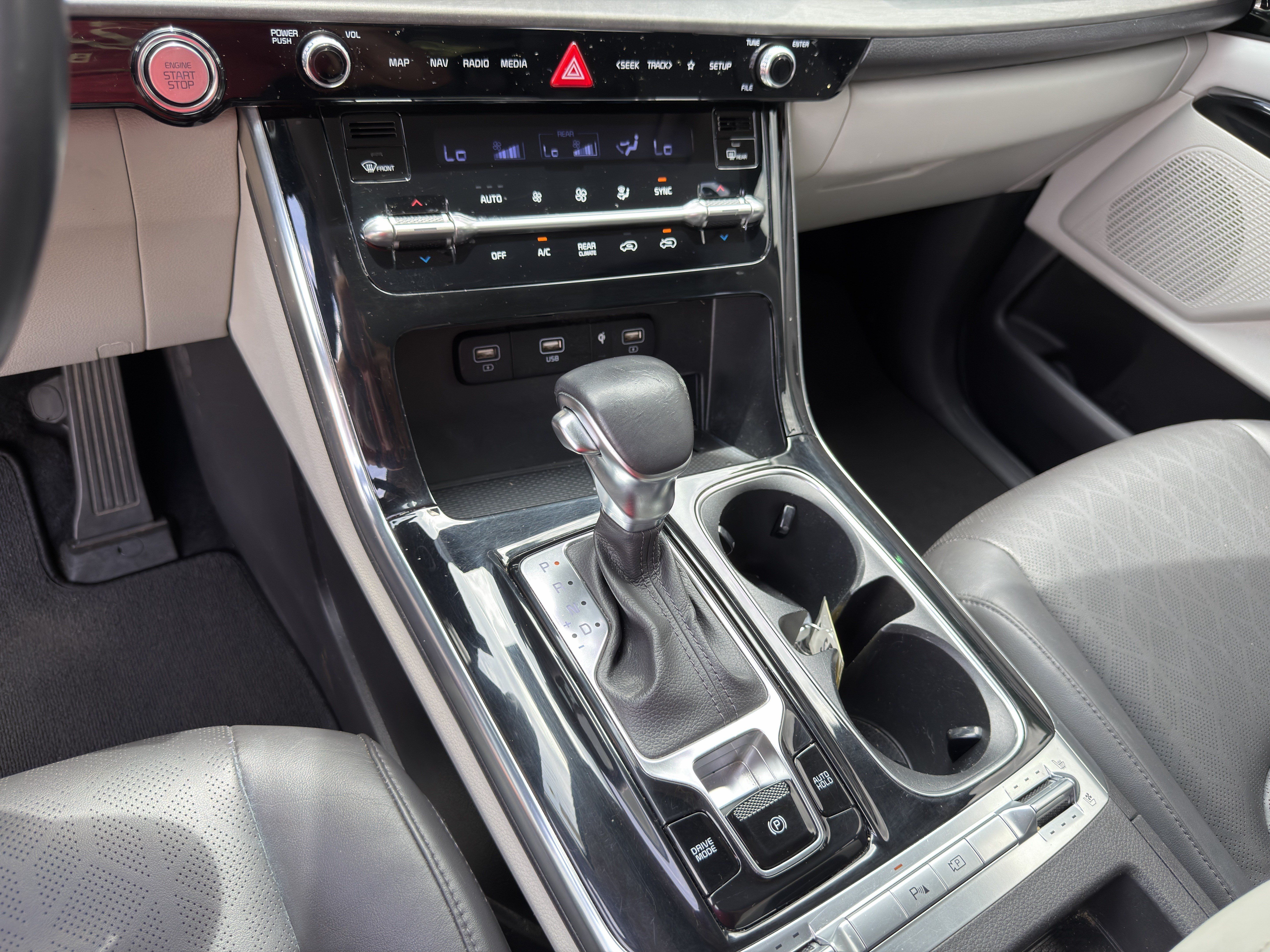 Used 2022 Kia Carnival SX FWD image 27