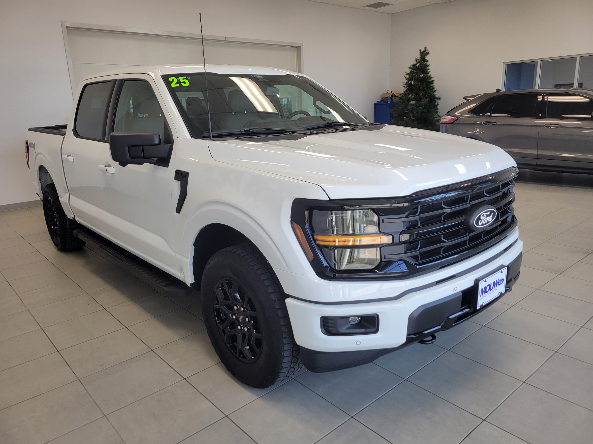 Used 2025 Ford F150 XLT w/ Equipment Group 302A MID AWD/4WD image 4
