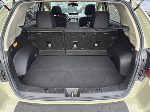 Used 2016 Subaru Crosstrek 2.0i Premium w/ Moonroof Package image 8