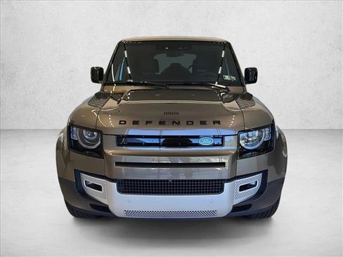 New 2025 Land Rover Defender 110 S AWD/4WD image 2
