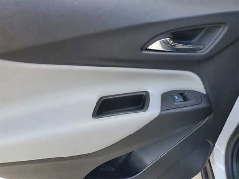 Certified 2024 Chevrolet Equinox LS w/ LS Convenience Package image 12