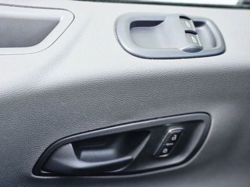 Used 2024 Ford Transit 350 XLT image 21