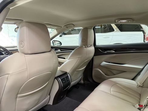 Used 2018 Buick LaCrosse Preferred image 14