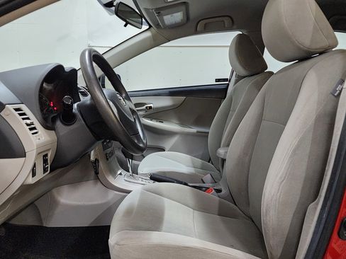 Used 2012 Toyota Corolla LE image 13