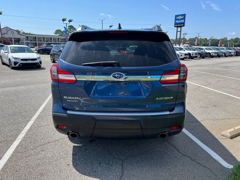 Used 2020 Subaru Ascent Premium AWD/4WD image 4