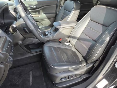 Used 2023 GMC Acadia Denali image 33