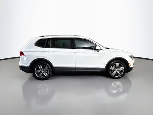 Used 2021 Volkswagen Tiguan SEL FWD image 11
