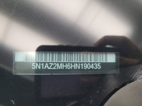 Used 2017 Nissan Murano SV image 33