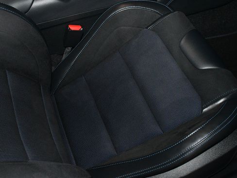 Used 2024 Ford Mustang Dark Horse RWD image 12
