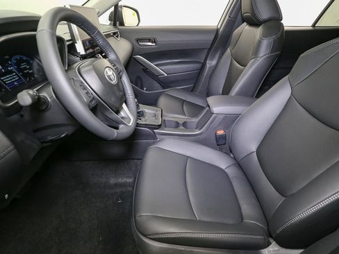 New 2026 Toyota Corolla Cross XLE image 25