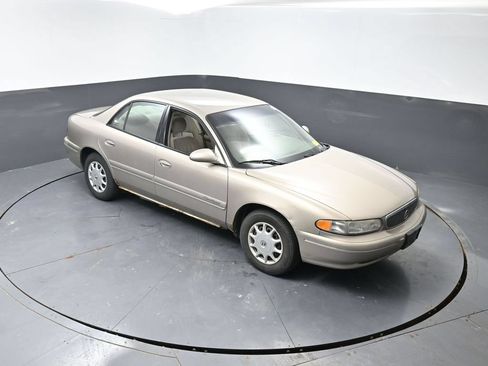 Used 2002 Buick Century Custom w/ Custom Premium Pkg FWD image 15
