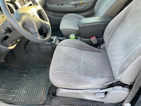 Used 2004 Toyota Tacoma PreRunner RWD image 19