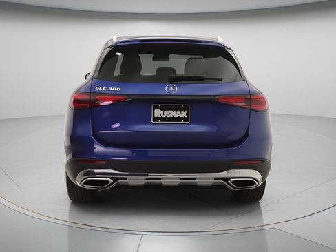 New 2026 Mercedes-Benz GLC 300 image 3