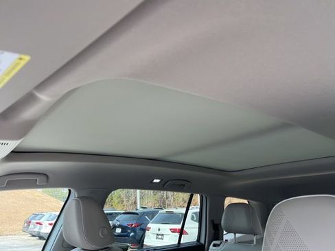 New 2026 Volkswagen Atlas SEL Premium R-Line image 10