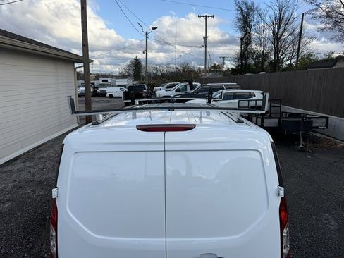 Used 2020 Ford Transit Connect XL image 5