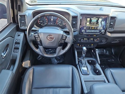Used 2022 Nissan Frontier PRO-4X w/ Pro-4X Premium Package image 13