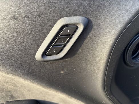 Used 2023 Dodge Challenger SRT Hellcat image 9