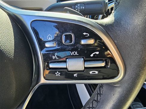 Used 2022 Mercedes-Benz A 220 image 21