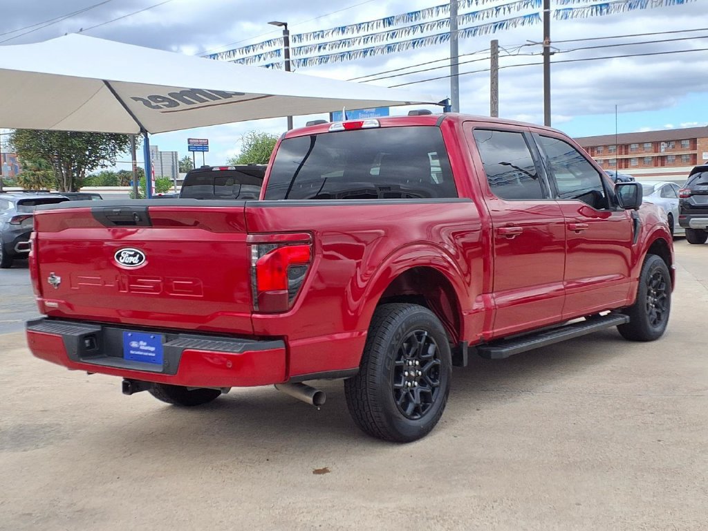 Used 2024 Ford F150 XLT w/ XLT Black Appearance Package RWD image 8