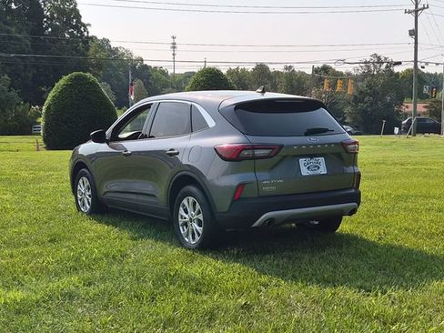 Used 2024 Ford Escape Active AWD/4WD image 11