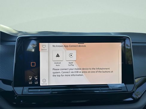New 2026 Volkswagen Atlas Peak Edition AWD/4WD image 18