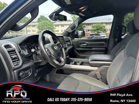 Used 2019 RAM 1500 Big Horn AWD/4WD image 17