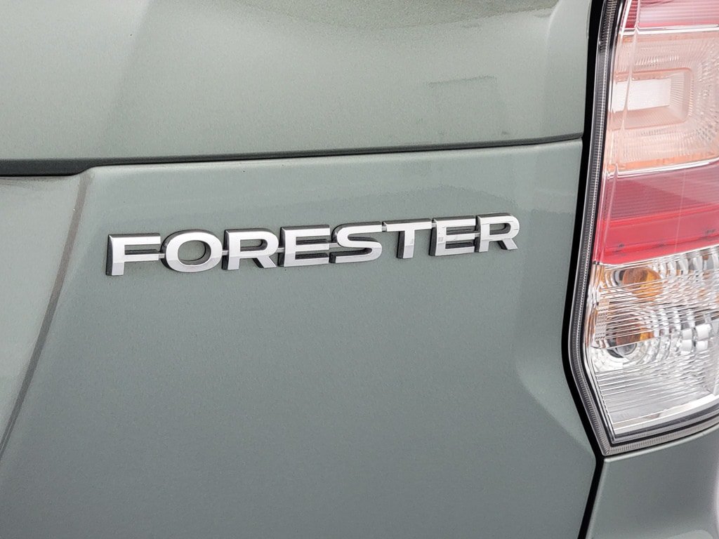 Used 2018 Subaru Forester 2.5i Premium AWD/4WD image 9