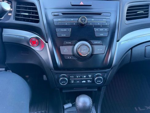 Used 2022 Acura ILX image 19