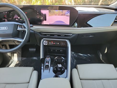 Certified 2025 Audi Q5 Premium w/ Premium Plus AWD/4WD image 14