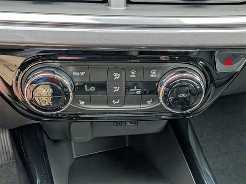 New 2026 Chevrolet Trax ACTIV w/ Driver Confidence Package image 17