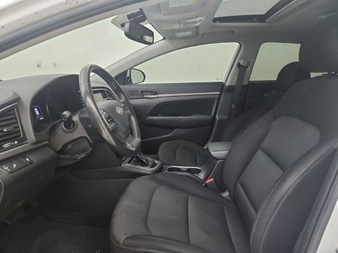 Used 2018 Hyundai Elantra Value Edition FWD image 20