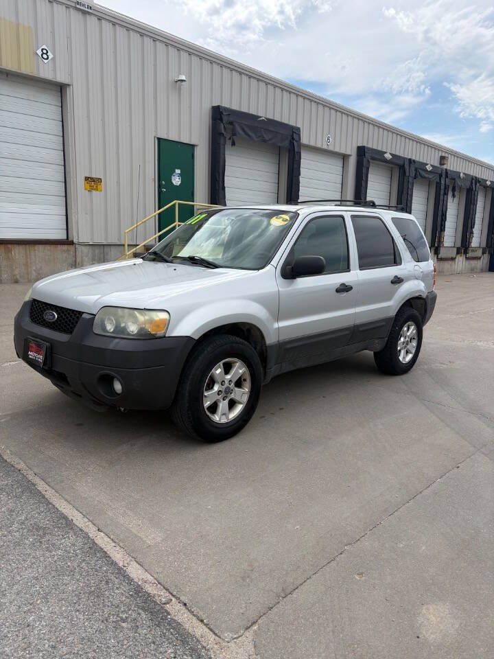 Used 2007 Ford Escape XLT AWD/4WD image 4