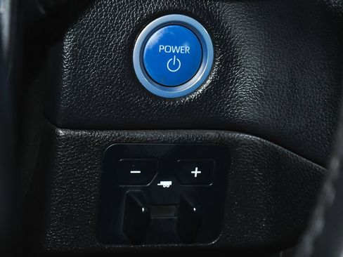 Used 2024 Toyota Sequoia Platinum image 28